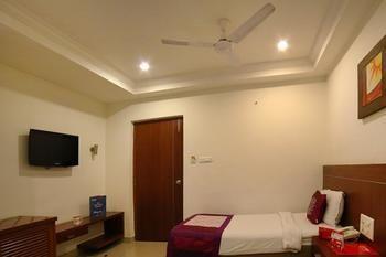 Oyo Rooms Mahanadu Road Vijayawada Luaran gambar