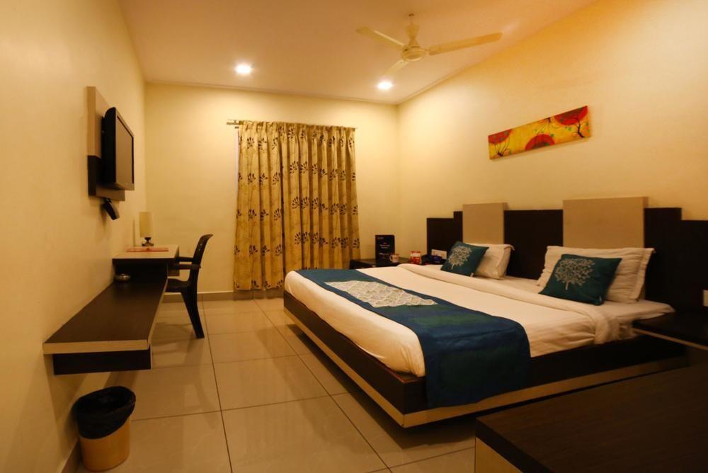 Oyo Rooms Mahanadu Road Vijayawada Luaran gambar